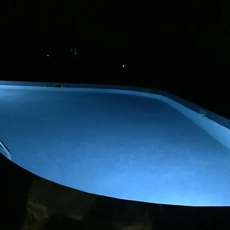 Spacious Apart With Pool, Sea Park&beach&freeparking *