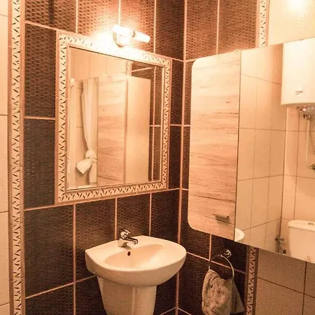 Spacious Apart With Pool, Sea Park&beach&freeparking *